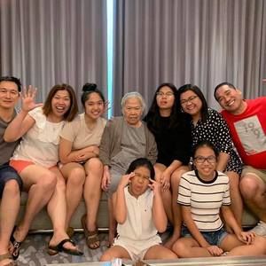 Meet your Posher, Peter glenn